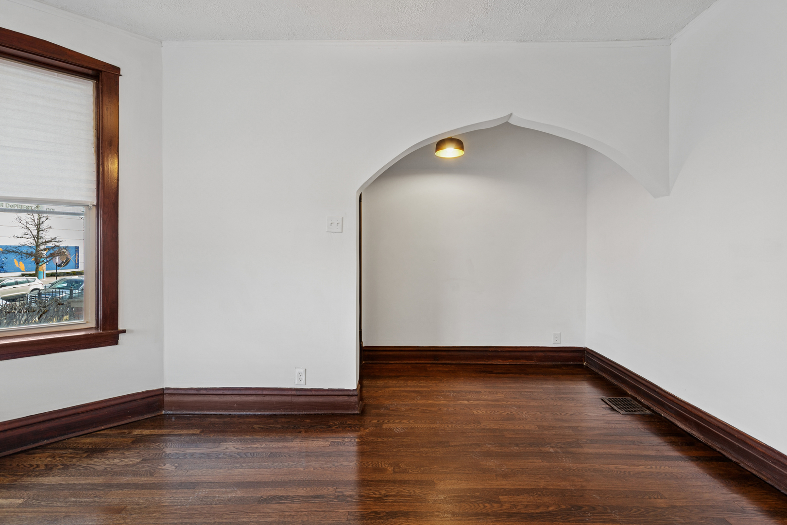 128 S Parkside Avenue, Chicago, IL