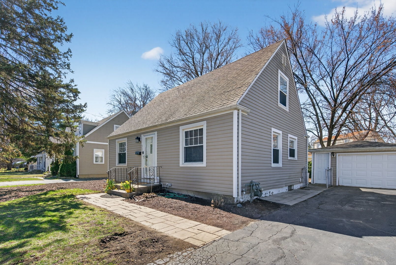 2634 Silver Creek Drive, Franklin Park, IL