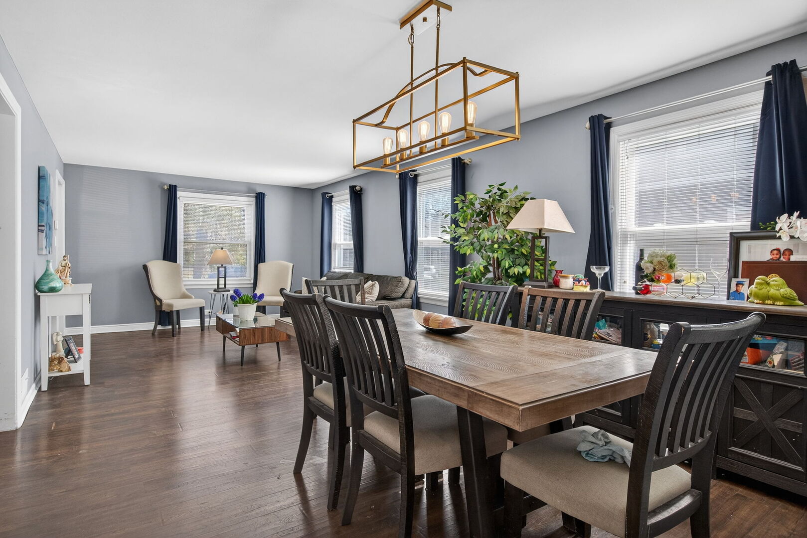 2634 Silver Creek Drive, Franklin Park, IL