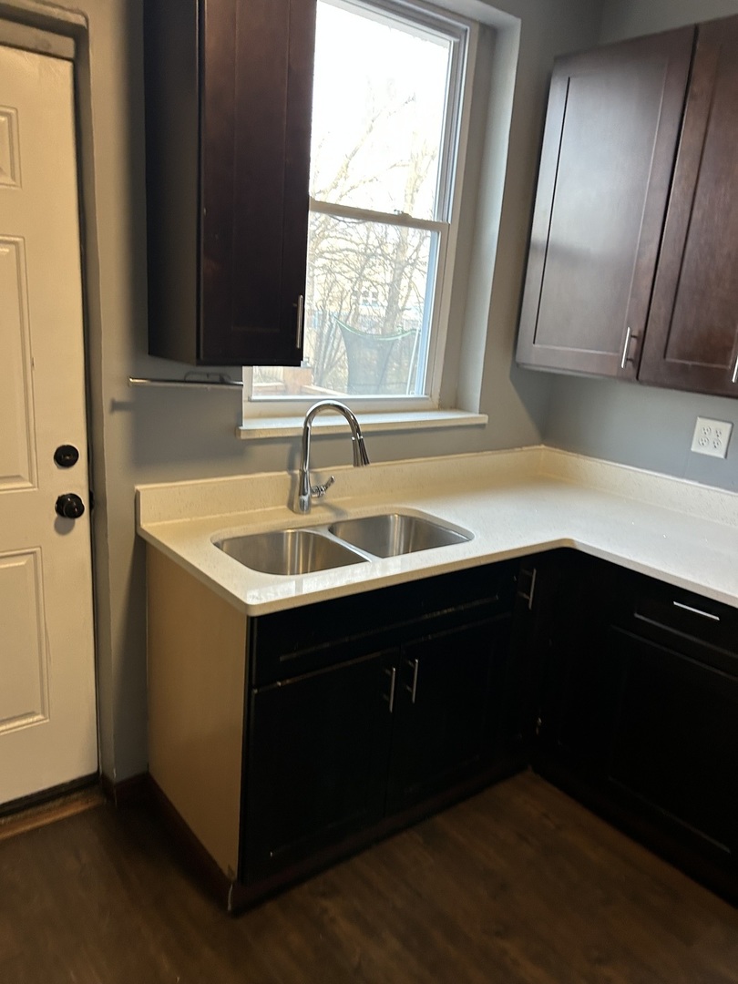 5616 S Wolcott Avenue, Chicago, IL