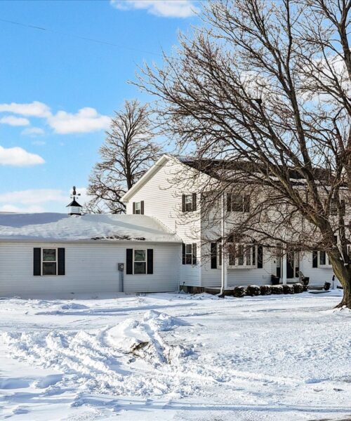 1189 County Road 200 E Road, Seymour, IL