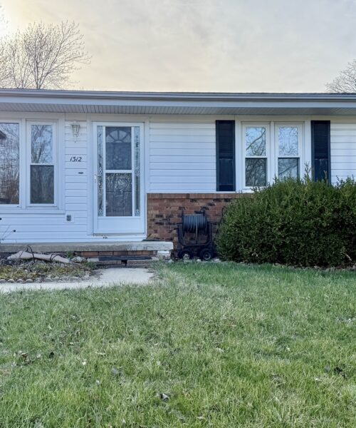 1312 Nicki Drive, Bloomington, IL