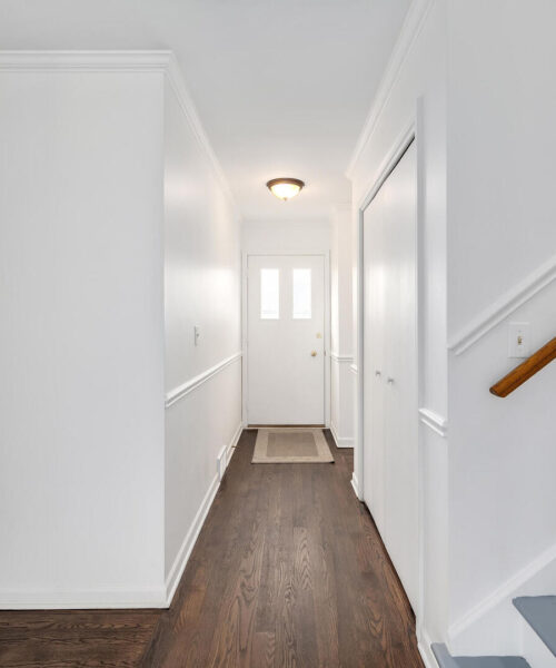 285 E 1st Street, Elmhurst, IL