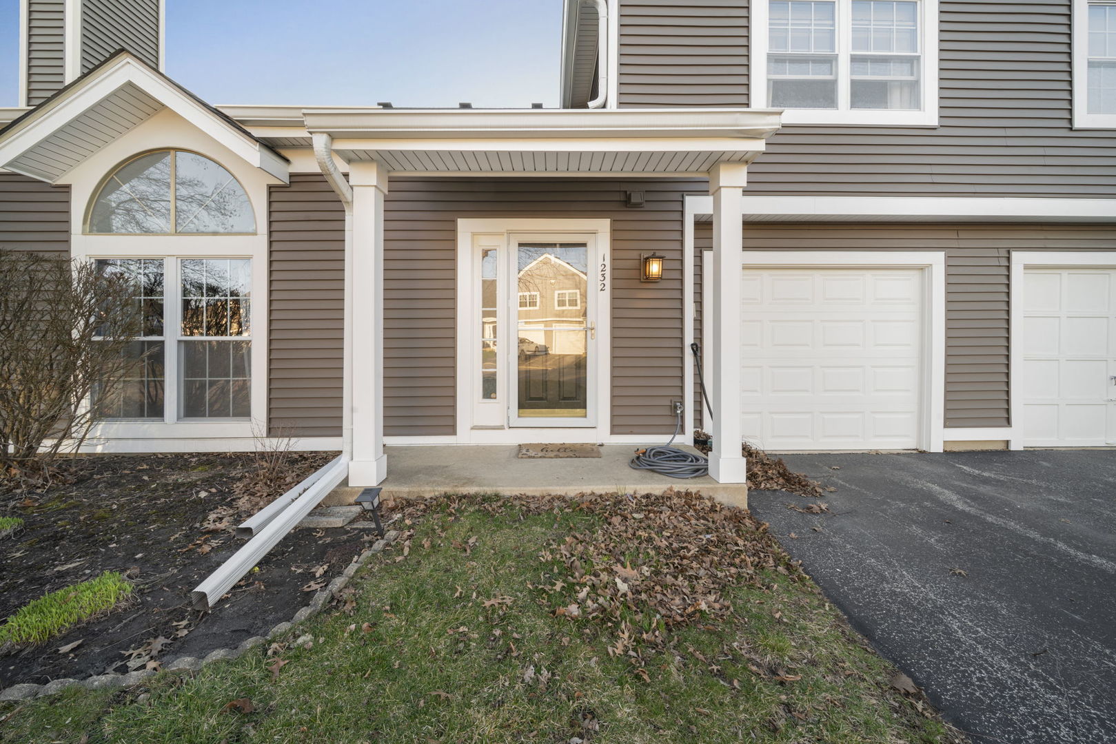 1232 N Knollwood Drive, Palatine, IL