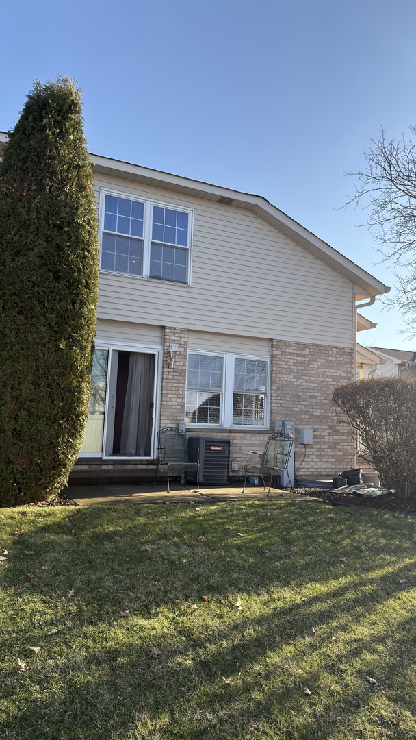8114 160th Street, Tinley Park, IL