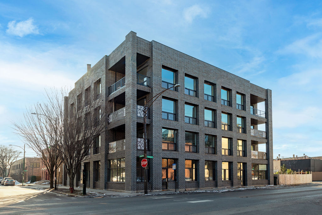466 N Paulina Street #301, Chicago, IL