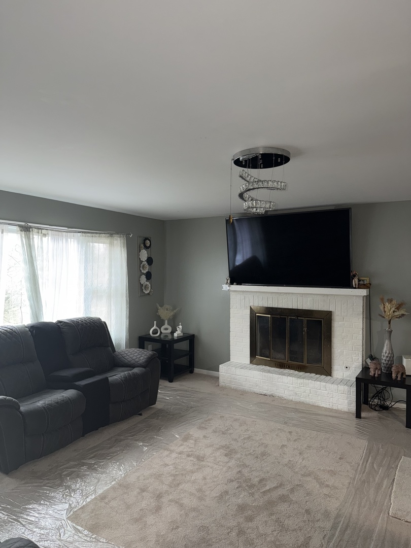 220 N Rosedale Avenue, Aurora, IL