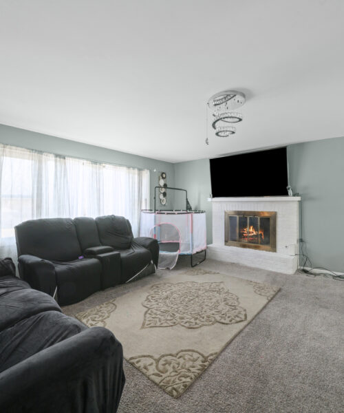 220 N Rosedale Avenue, Aurora, IL