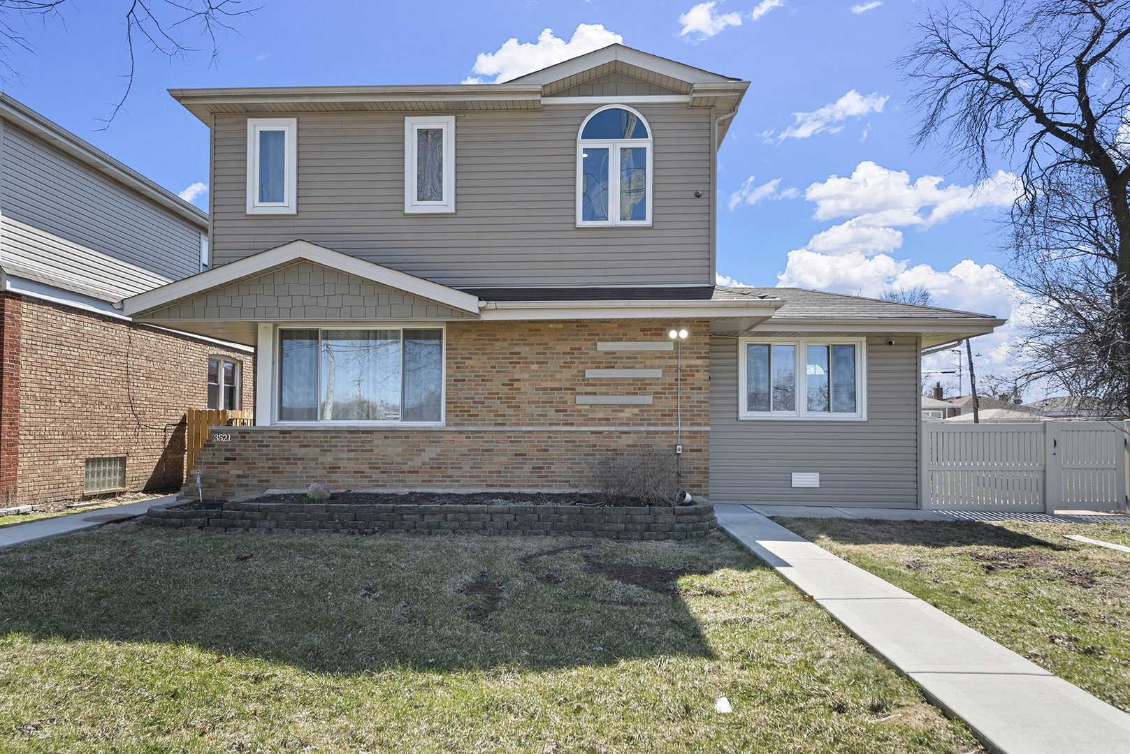 3521 W 82nd Place, Chicago, IL
