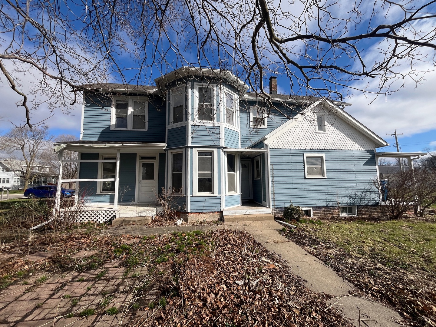 100 N Jackson Street, Flanagan, IL