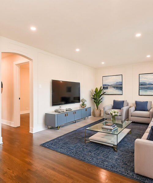 10455 S Whipple Street, Chicago, IL