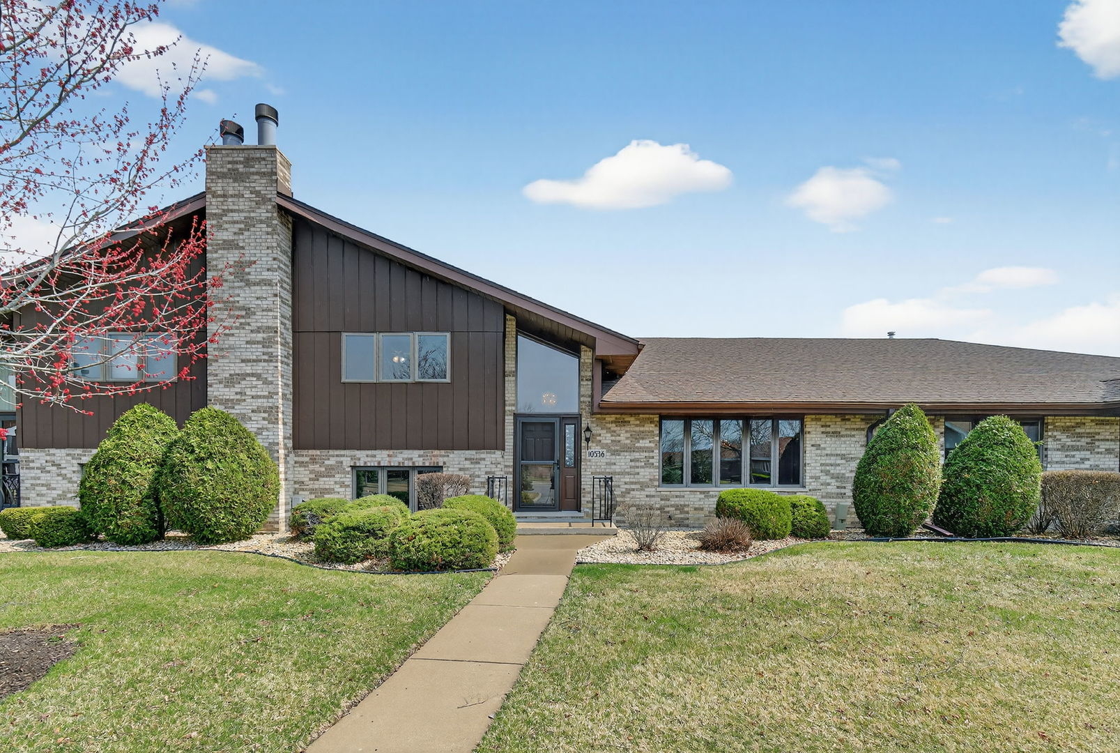 10536 Illinois Court, Orland Park, IL