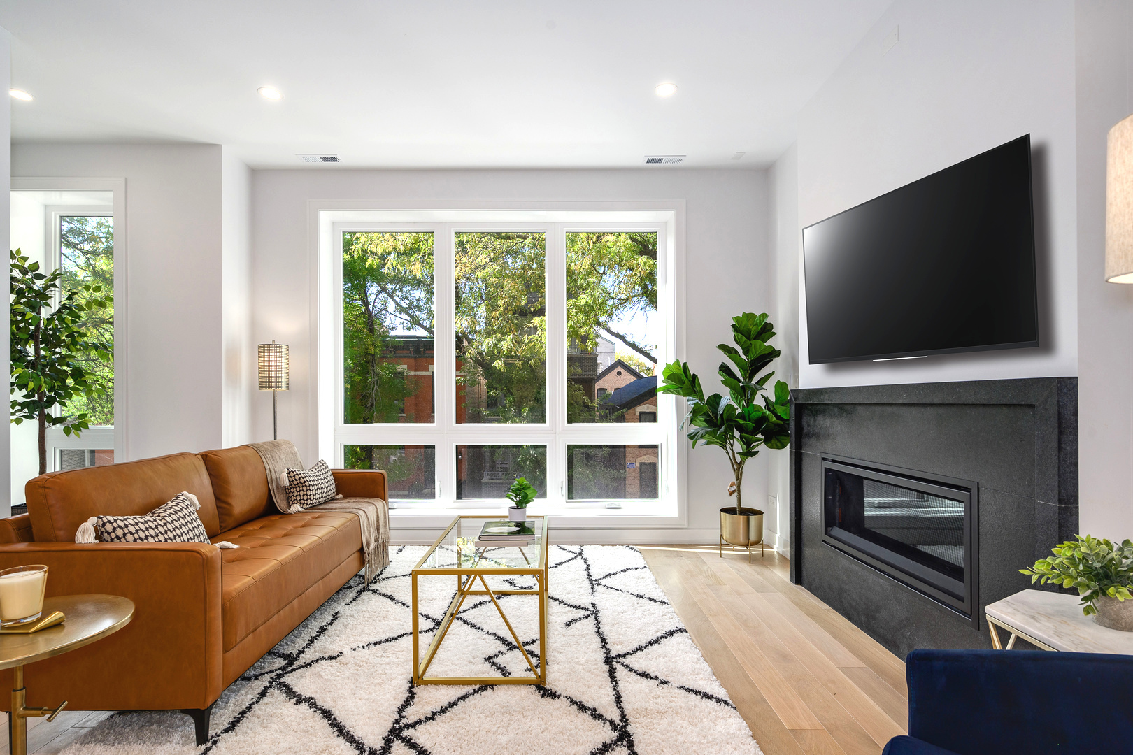 867 N Marshfield Avenue #2, Chicago, IL