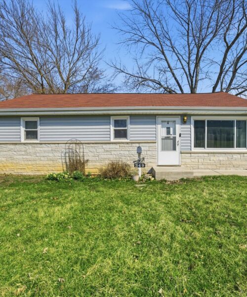 349 Woodland Drive, Grayslake, IL
