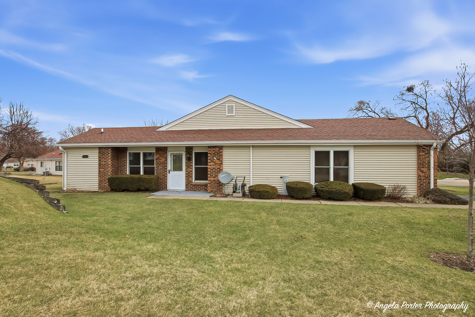7112 Nassau Court, Fox Lake, IL