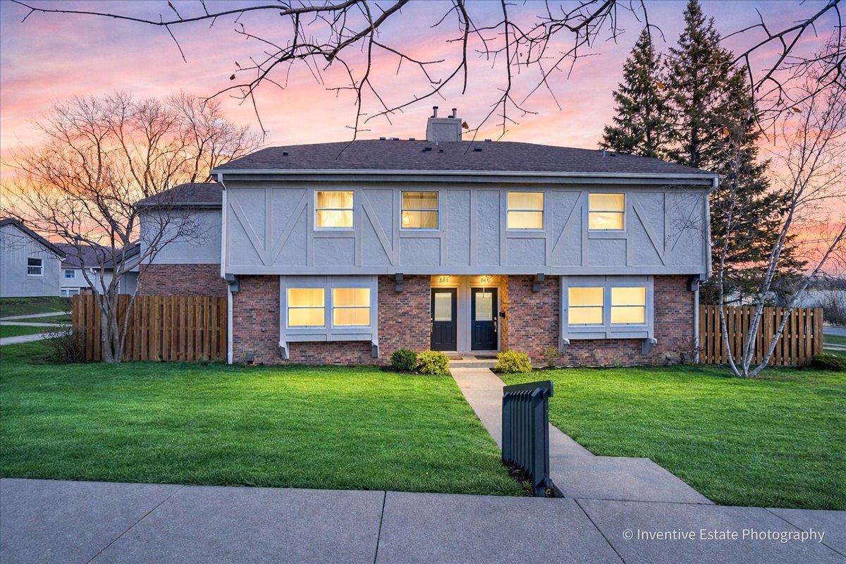 884 Bristol Drive #-, Barrington, IL
