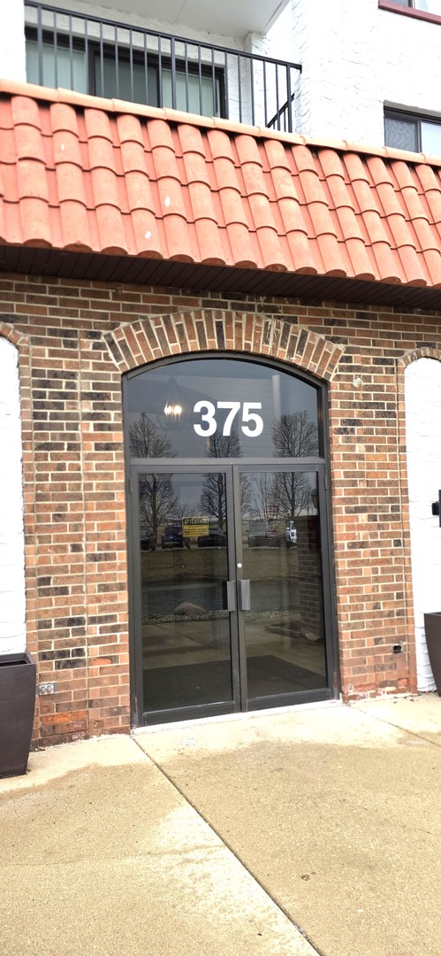 375 PLUM CREEK Drive #412, Wheeling, IL