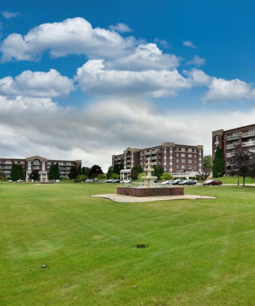 7081 W Touhy Avenue #606, Niles, IL