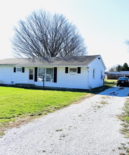 570 1st North Street, Wellington, IL