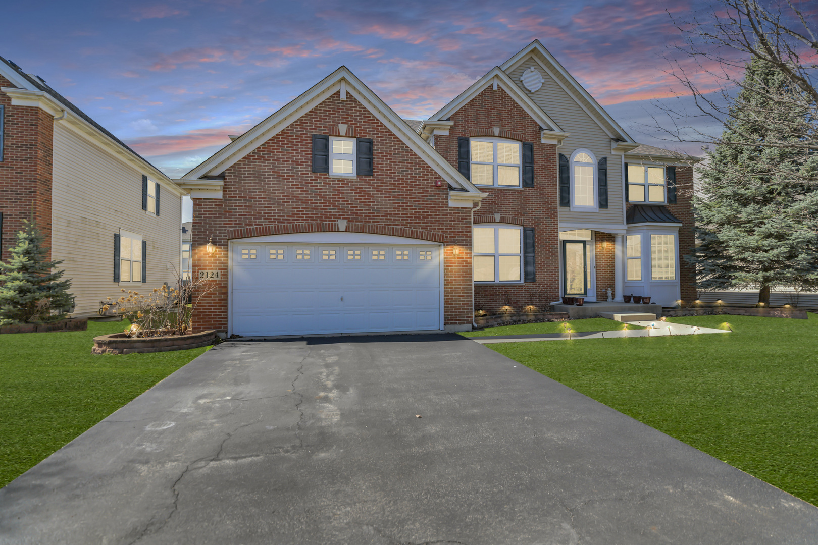 2124 Amelia Lane, Hoffman Estates, IL