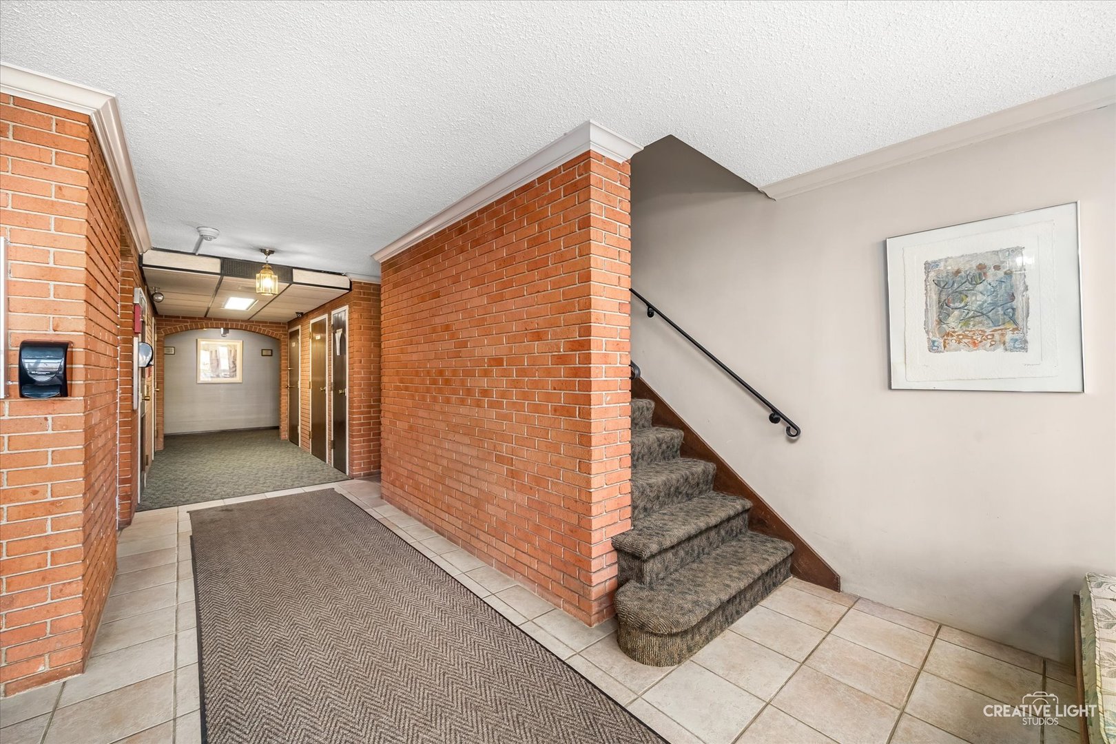 1050 N Farnsworth Avenue #403, Aurora, IL