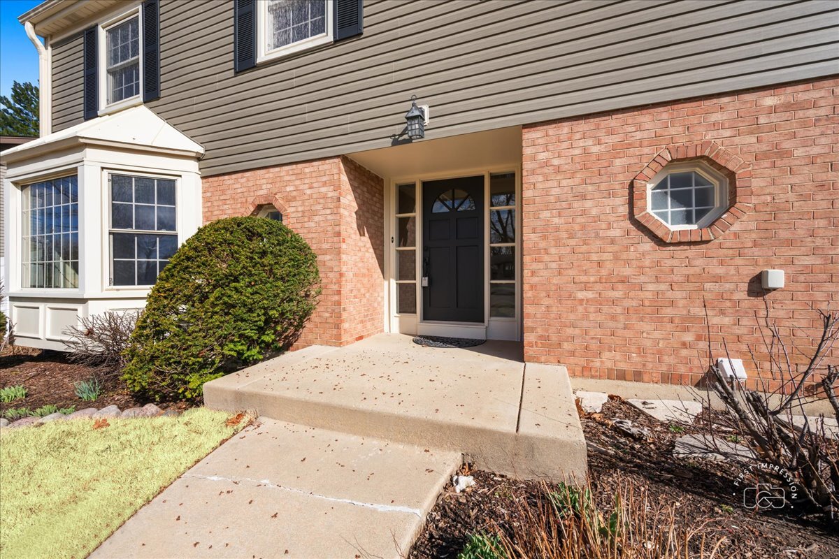 21W080 22nd Street, Lombard, IL