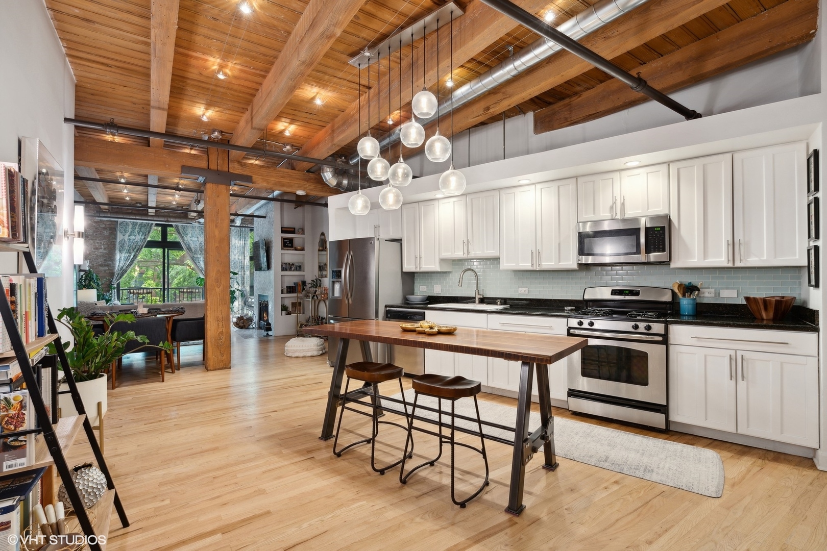 612 N Oakley Boulevard #112, Chicago, IL