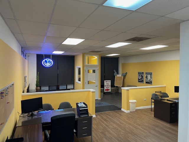 3026 N Central Avenue, Chicago, IL