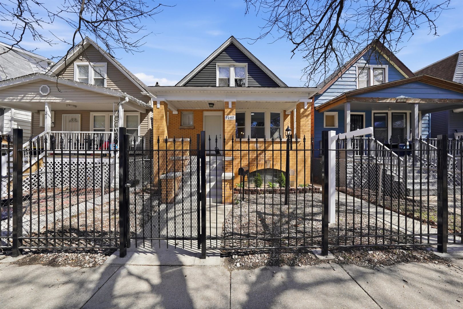 7047 S Winchester Avenue, Chicago, IL