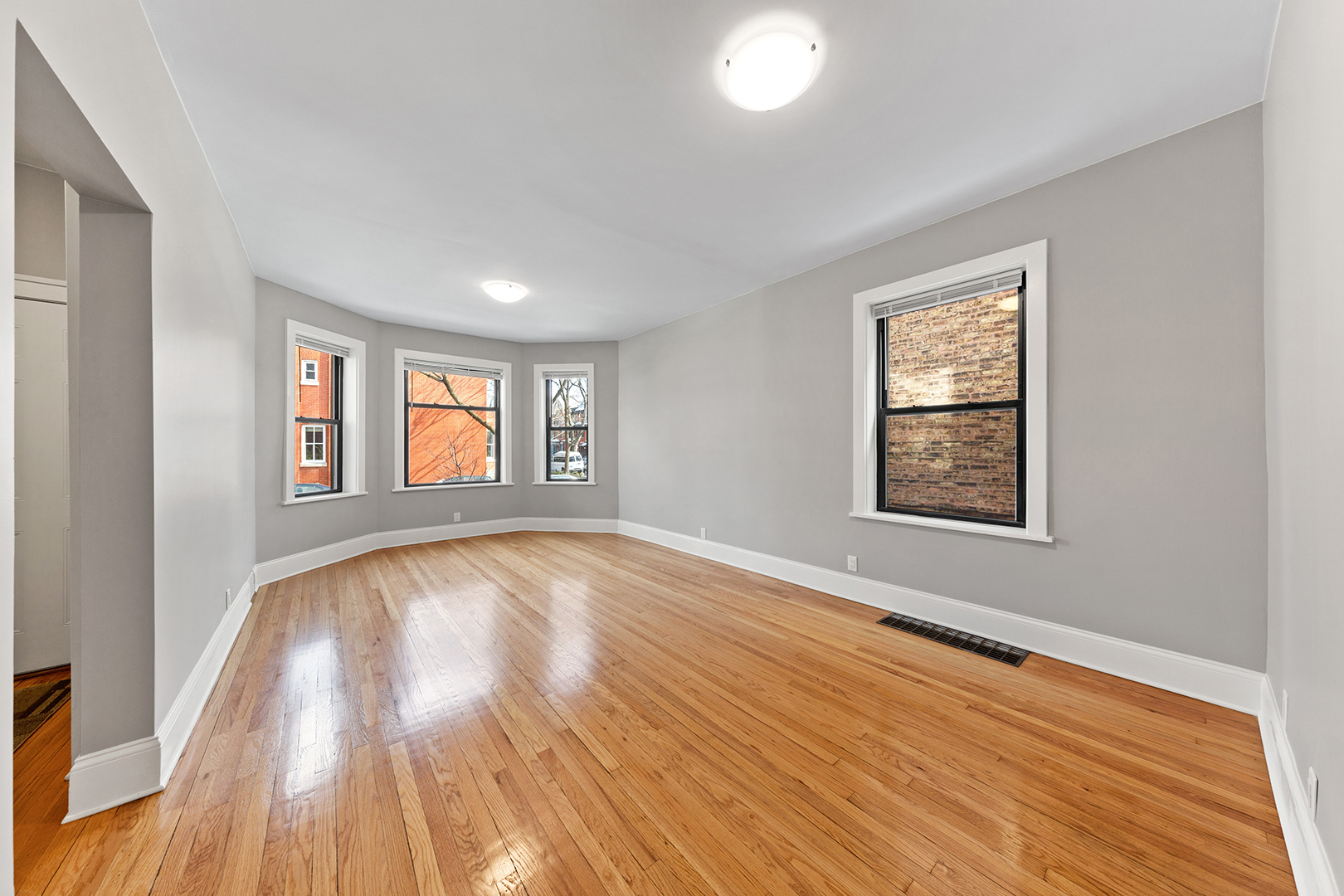 3536 N Wolcott Avenue #1, Chicago, IL