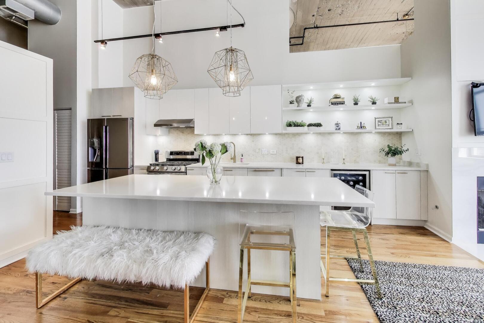 758 N LARRABEE Street #509, Chicago, IL