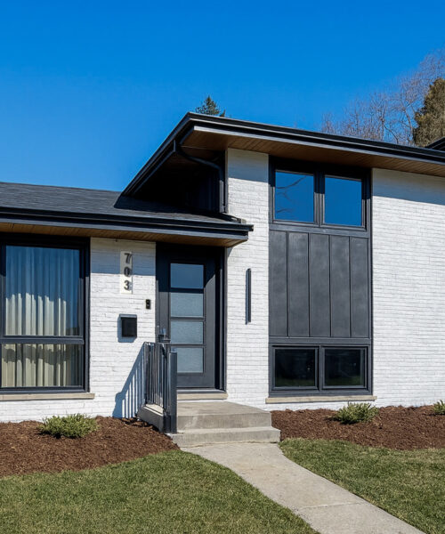 703 N Gibbons Avenue, Arlington Heights, IL