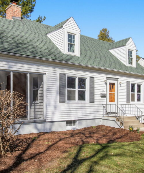 222 S Hudson Street, Westmont, IL