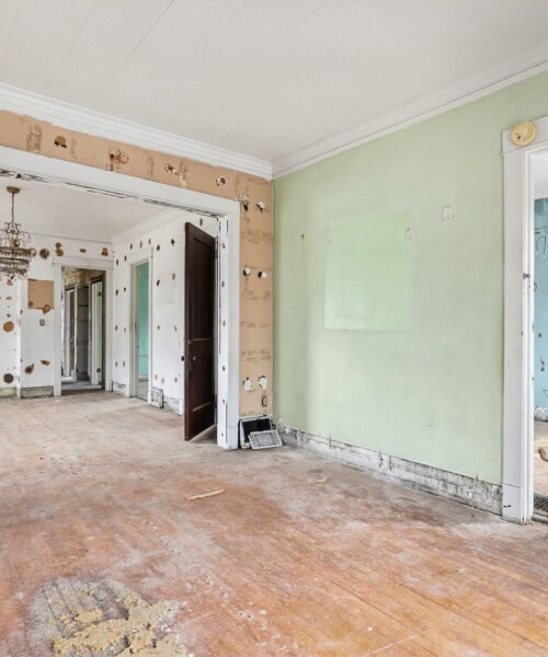 912 N Latrobe Avenue, Chicago, IL