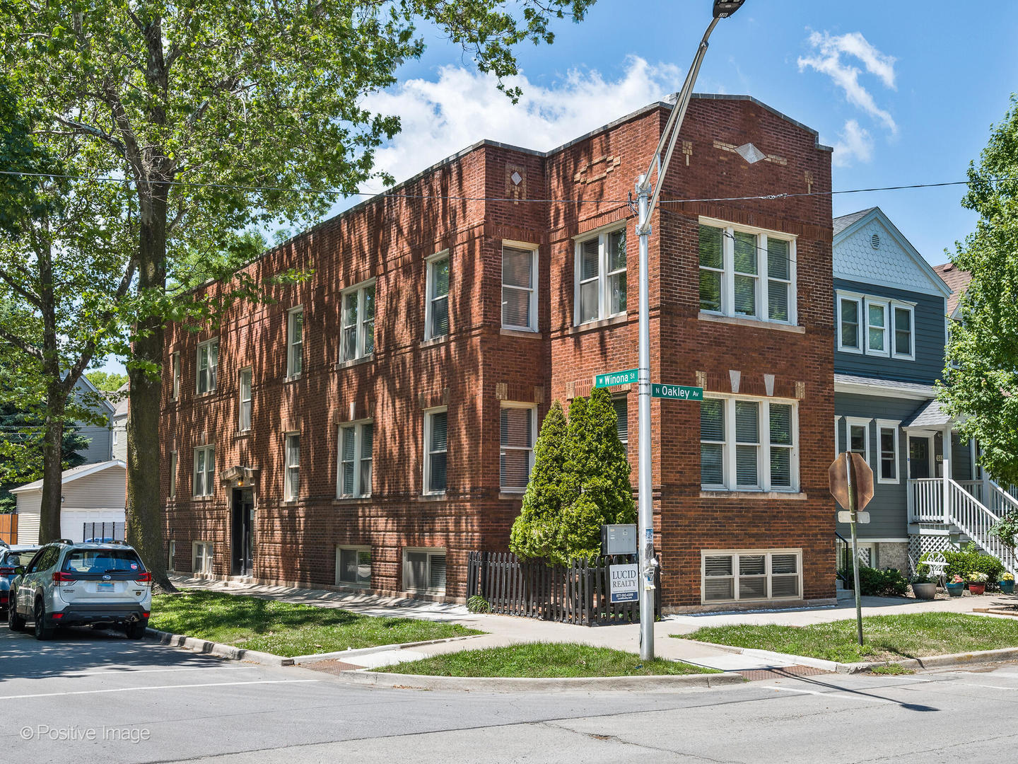 5134 N Oakley Avenue #2F, Chicago, IL