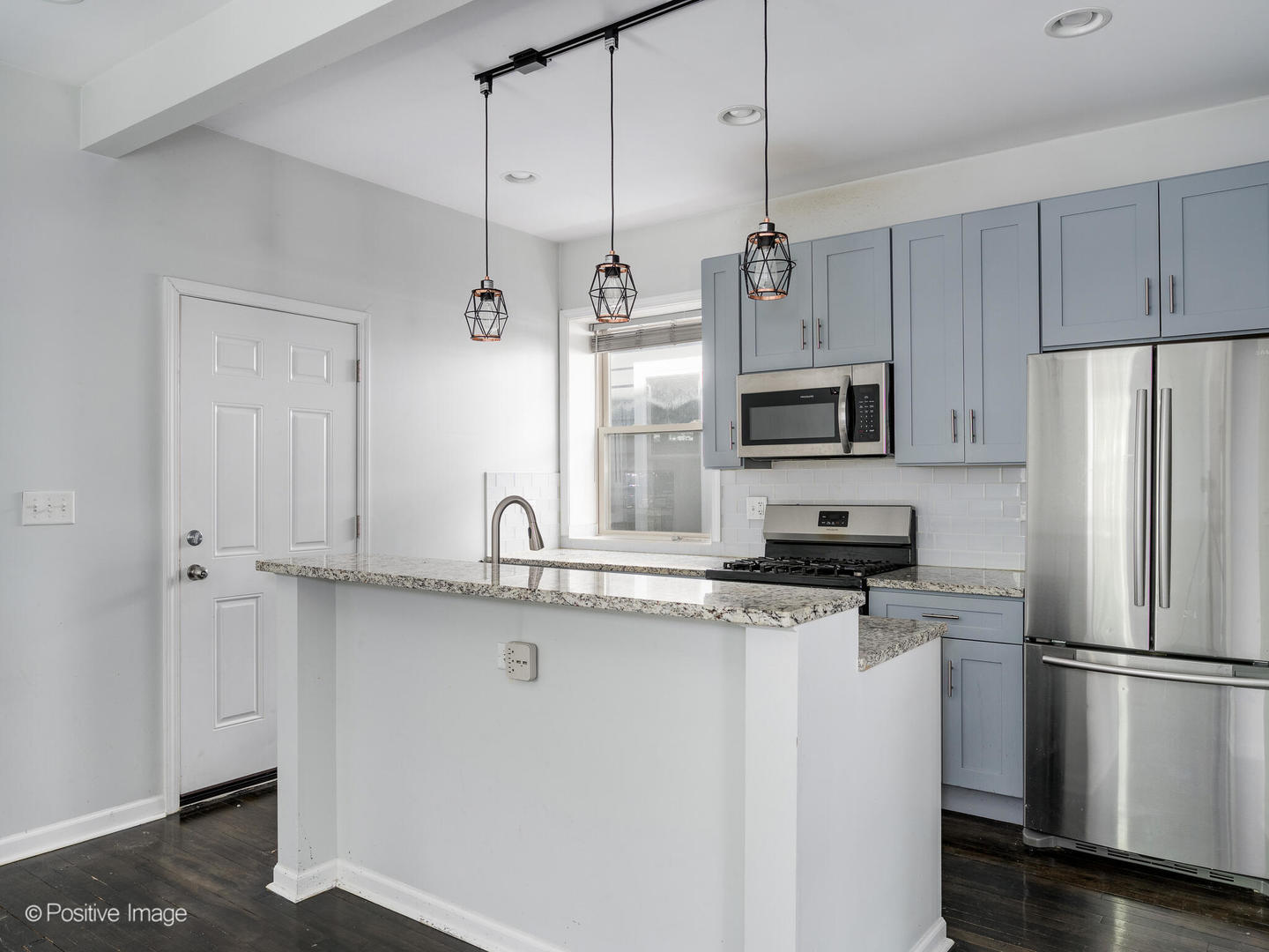 5134 N Oakley Avenue #2F, Chicago, IL