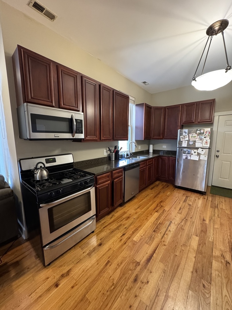 1961 N Wilmot Avenue #2, Chicago, IL