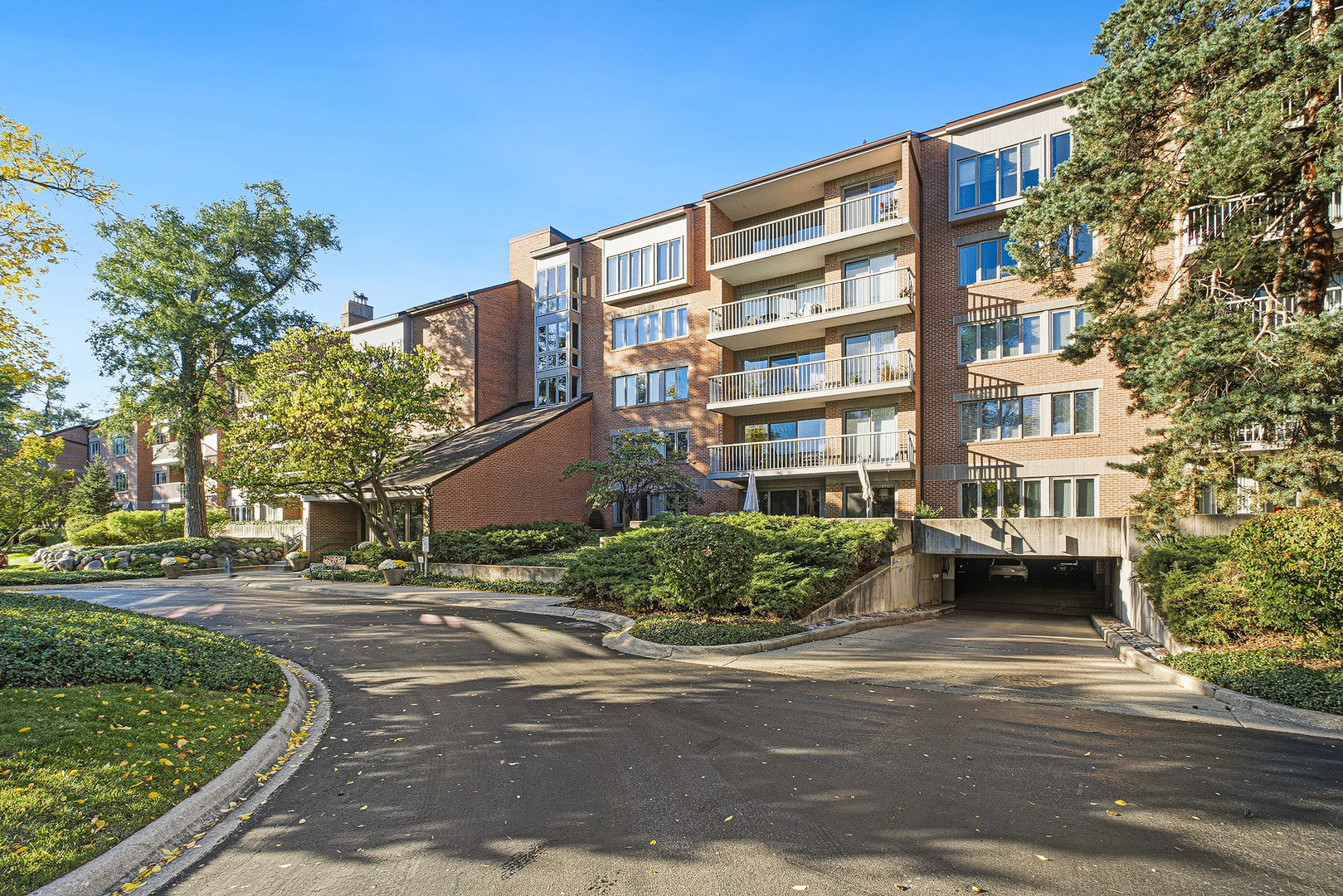 44 Park Lane #223, Park Ridge, IL