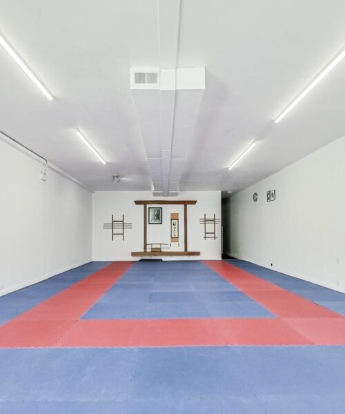 2632 W Touhy Avenue, Chicago, IL