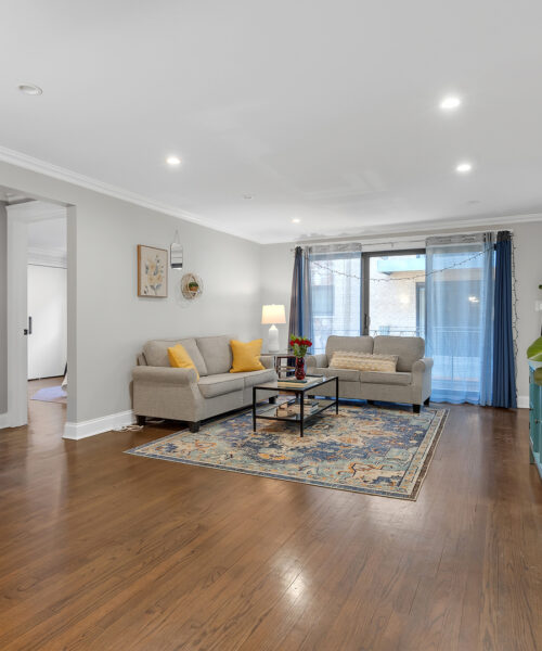 6870 N Northwest Highway #2F, Chicago, IL