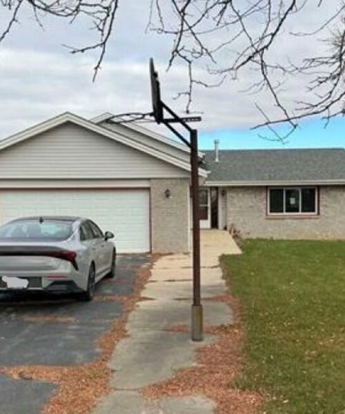 6984 Squaw Prairie Road, Belvidere, IL