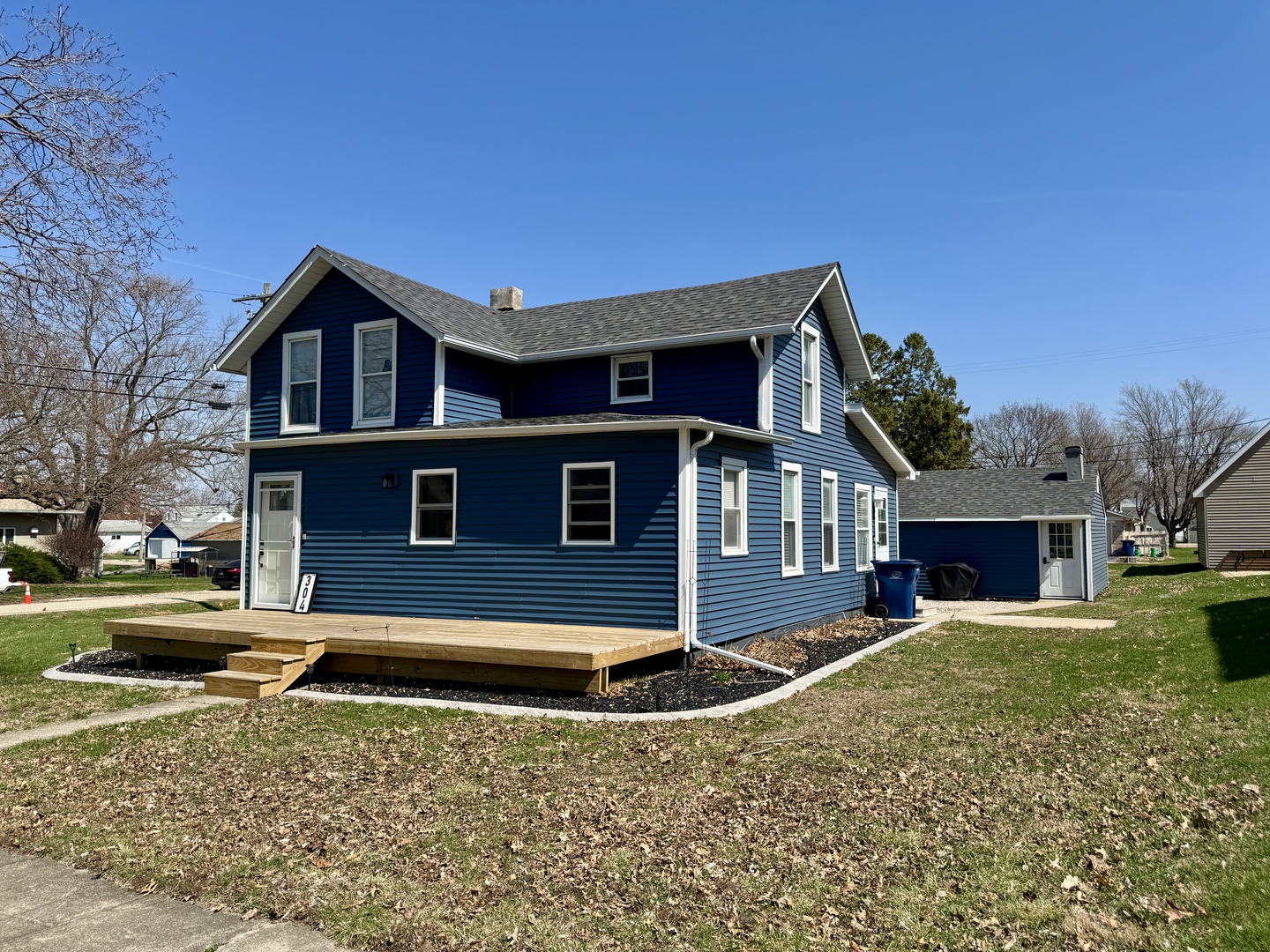 304 S Church Street, Sheffield, IL