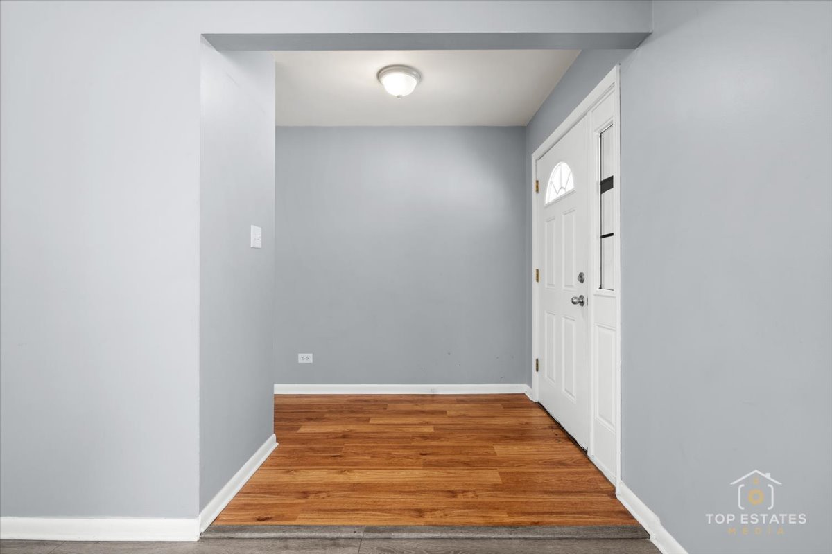 722 Kostner Avenue, Matteson, IL