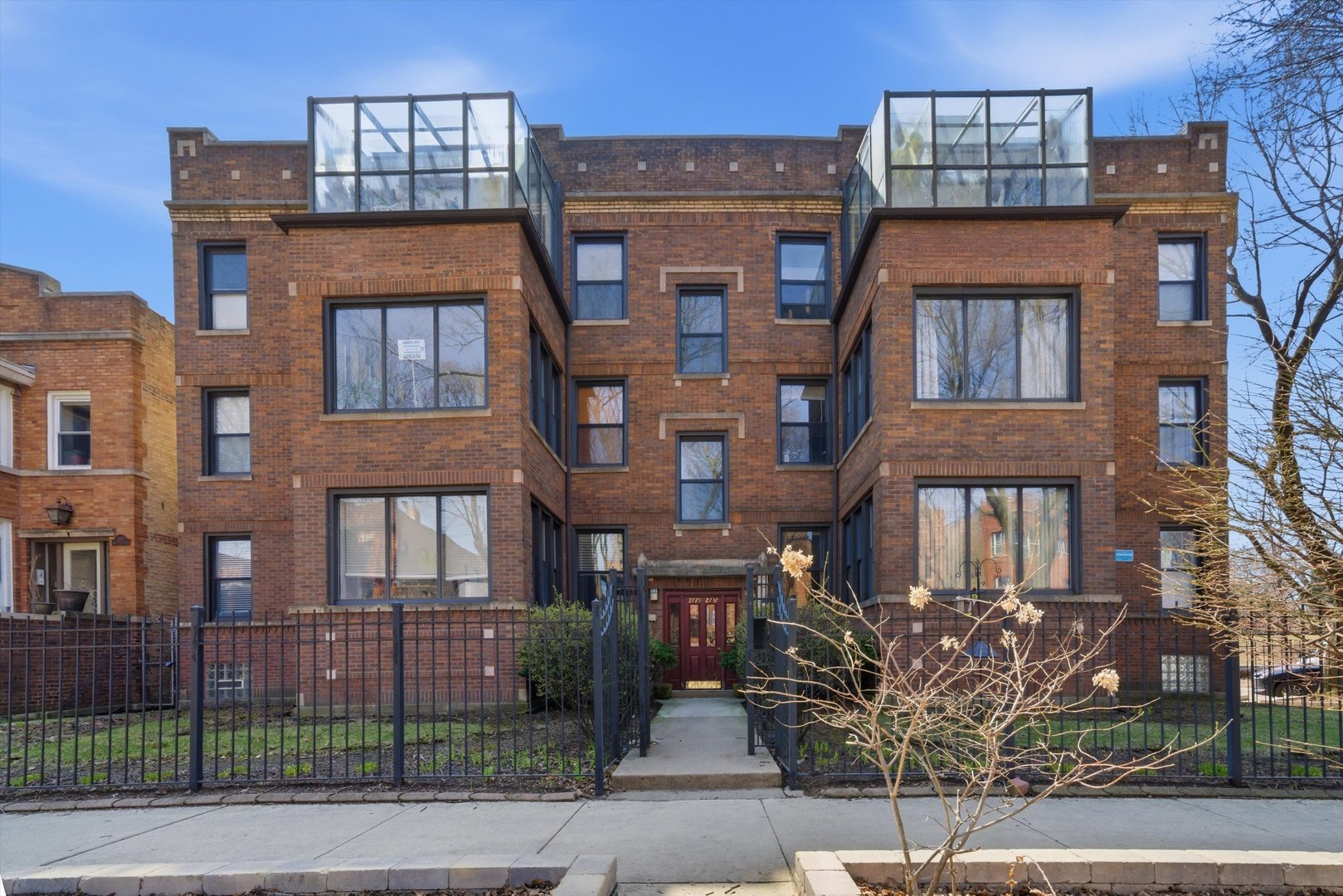 2737 W Leland Avenue #1W, Chicago, IL