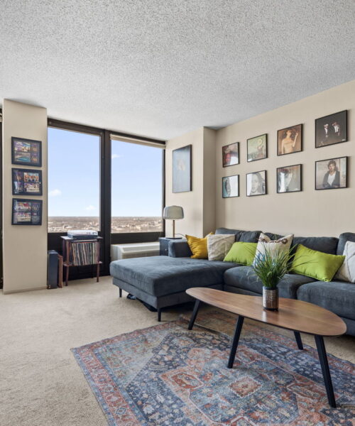 5320 N Sheridan Road #2201, Chicago, IL