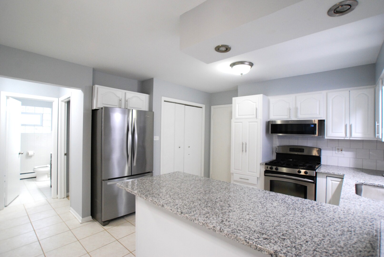 7805 Cronin Avenue #1, Justice, IL