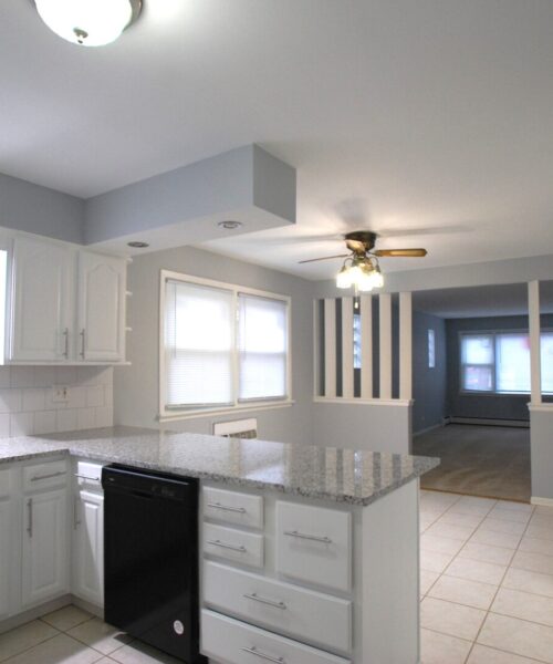 7805 Cronin Avenue #1, Justice, IL