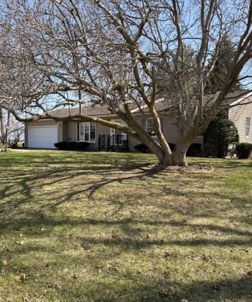 106 W 5th Street, Mcnabb, IL