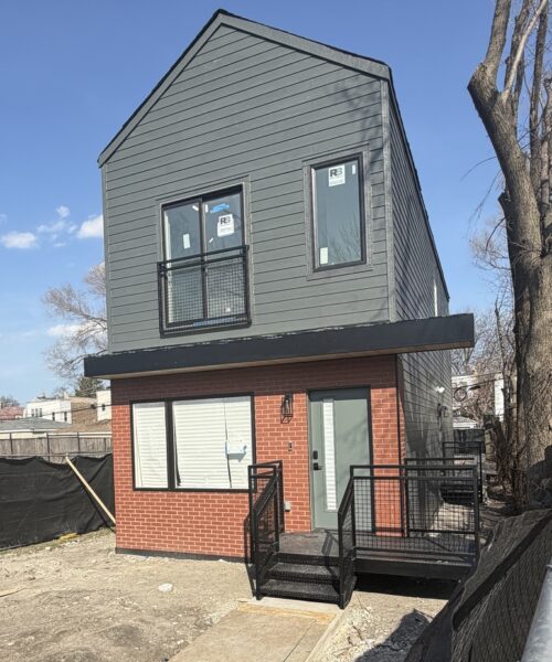 611 N Lawndale Avenue, Chicago, IL