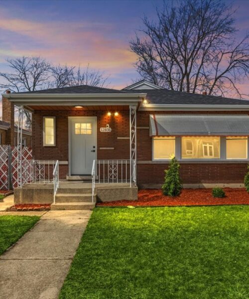 12806 S Laflin Street, Calumet Park, IL